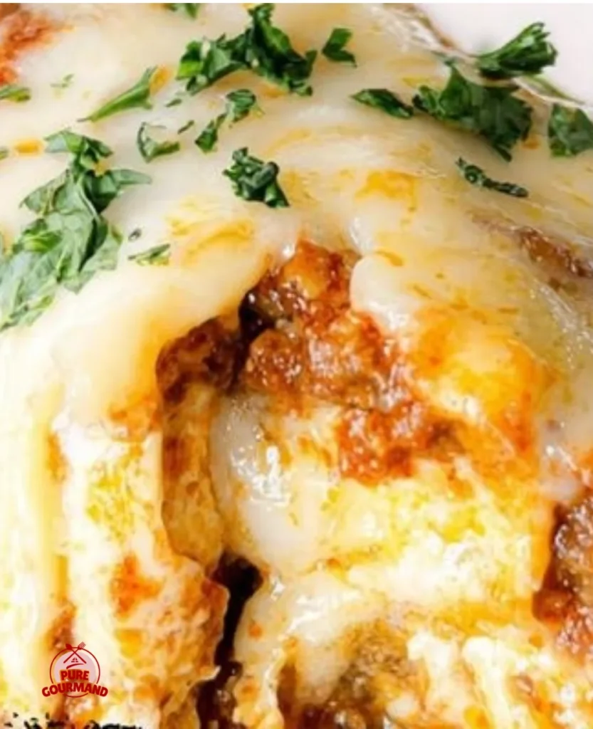 Crockpot Lazy Lasagna in a slow cooker, easy and delicious pasta dish.